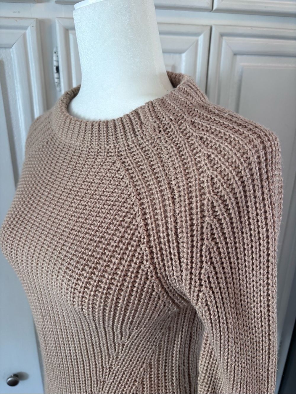 Zara Ribbed Crewneck Sweater in Taupe M - Picture 3 of 11